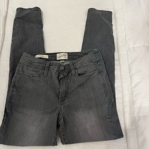 Gray high rise skinny jeans